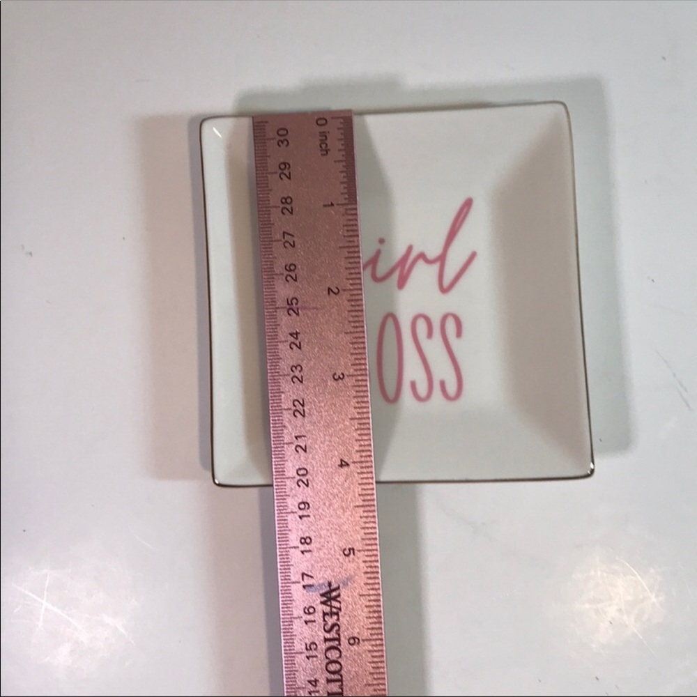 Girl Boss Plaque and Trinket Dish - Picture 5 of 6